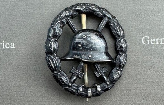 Verwundetenabzeichen 1918 schwarz, verbötet 800 Silber