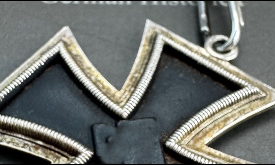 Das sogenannte „Sedlatzek-Ritterkreuz“ – Herkunft, Besonderheiten und ewige Diskussion